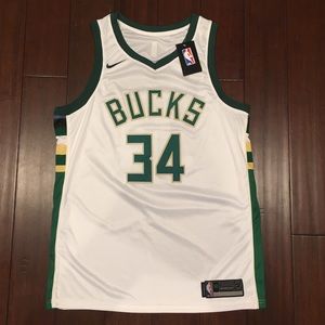 Giannis Antetokounmpo NikeConnect Jersey